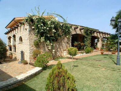 VILLA CINISI