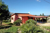 VILLA DEI MANDORLI VILLA DEI MANDORLI