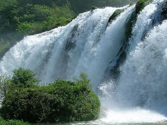La Cascata delle Marmore: Ein Wunderbares Naturereignis In Italien