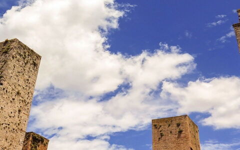 Eine Tour zwischen San Gimignano und Torre Salvucci Maggiore