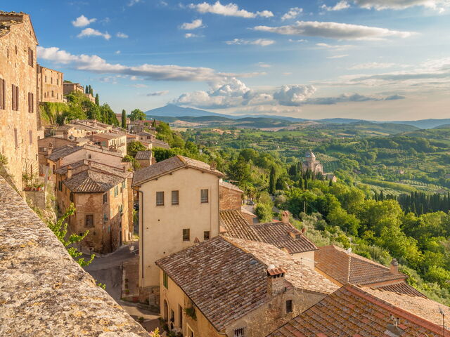 Entdecken Sie die New Moon Locations