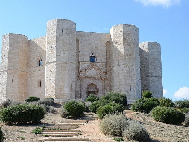 Castel del Monte: ein architektonisches Wunder in Apulien