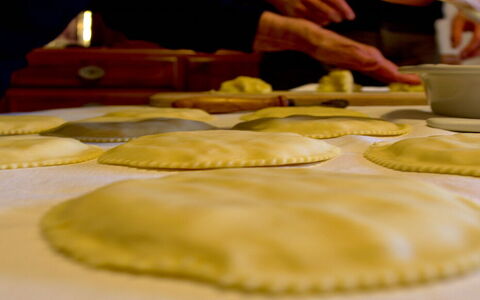 10 Gerichte, die Sie auf Sardinien unbedingt probieren sollten