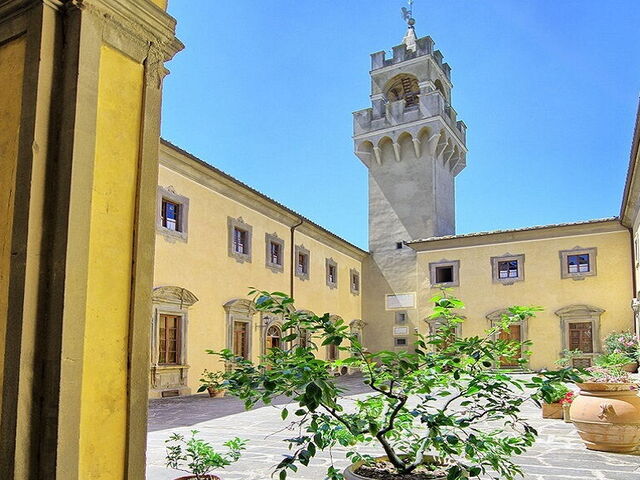 Die unglaubliche Geschichte von dem Schloss Montegufoni