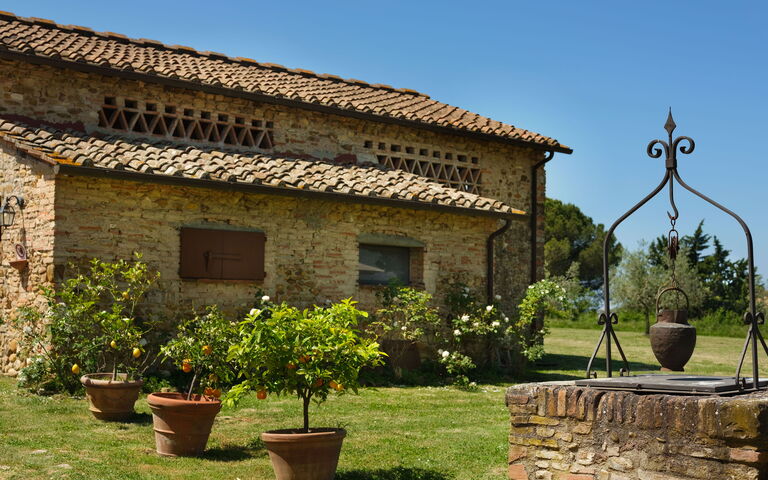 Pozzo Dei Desideri: Außen, Draussen, Garten