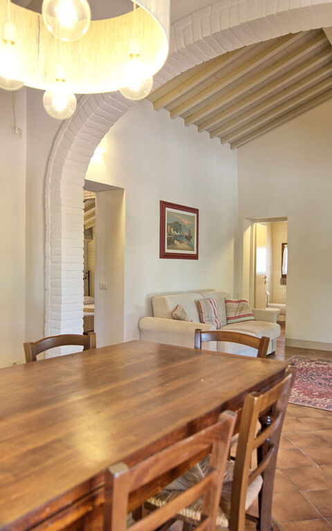 Cuccardino: Esszimmer, Küche, Wohnzimmer