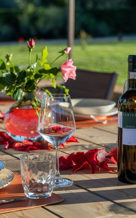 Villa Simone: Draussen