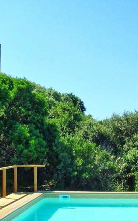 Presidio: Garten, Schwimmbad