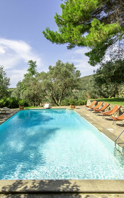 Castello Leopoldo: Garten, Schwimmbad