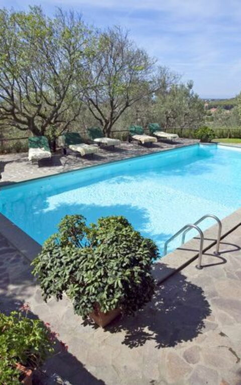 Castello Leopoldo: Schwimmbad