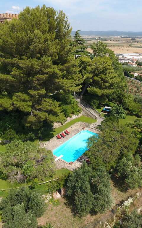 Castello Leopoldo: Ansichten