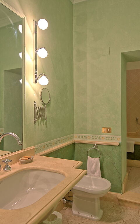 Castello Leopoldo: Bad