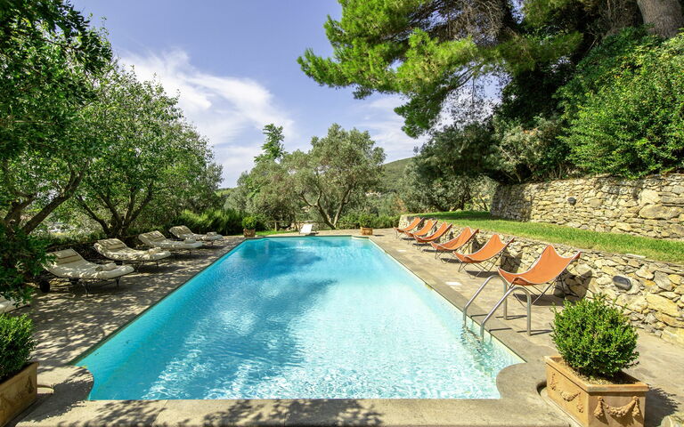 Castello Leopoldo: Garten, Schwimmbad