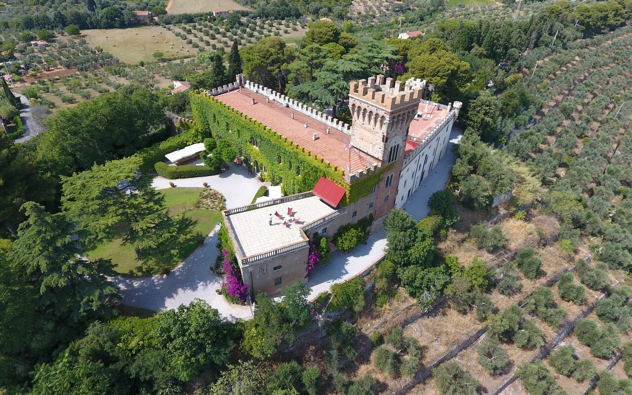 Castello Leopoldo: Ansichten