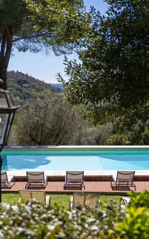 Villa Orchidea: Draussen, Garten, Schwimmbad