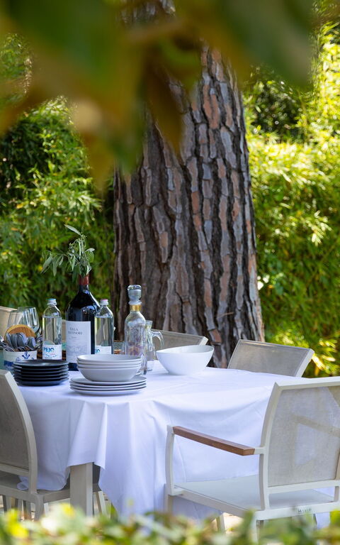 Villa Orchidea: Außen, Draussen, Garten