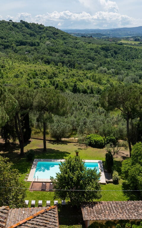 Villa Orchidea: Ansichten, Schwimmbad