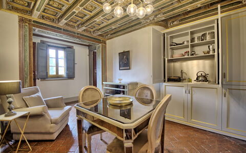 Unterkunft Cappella: Esszimmer, Küche, Wohnzimmer