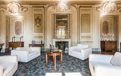 Unterkunft Galleria: Esszimmer, Wohnzimmer