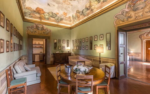 Unterkunft La Grotta: Küche, Wohnzimmer