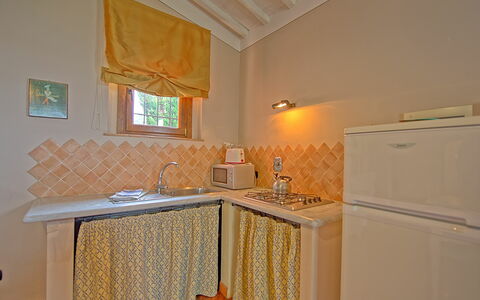 Unterkunft Tiglio: Esszimmer, Küche, Wohnzimmer