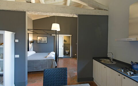 Unterkunft Montegufoni 22: Esszimmer, Küche, Wohnzimmer