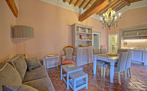 Unterkunft Montegufoni 18: Esszimmer, Küche, Wohnzimmer