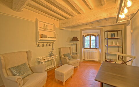 Unterkunft Montegufoni 10: Esszimmer, Küche, Wohnzimmer