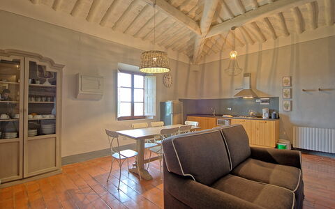 Unterkunft Acciaioli 14: Esszimmer, Küche, Wohnzimmer