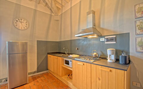 Unterkunft Acciaioli 14: Esszimmer, Küche, Wohnzimmer