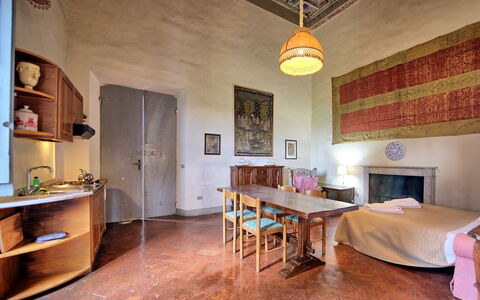 Unterkunft Fattoressa: Esszimmer, Küche, Wohnzimmer