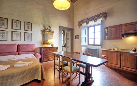 Unterkunft Fattoressa: Esszimmer, Küche, Wohnzimmer