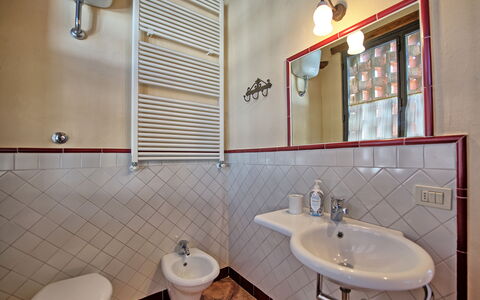 Unterkunft Glicini 3: Bad