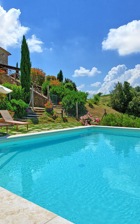 Castelmuzio: Schwimmbad