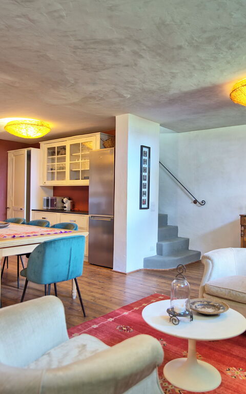 Villa Oliveta: Esszimmer, Wohnzimmer