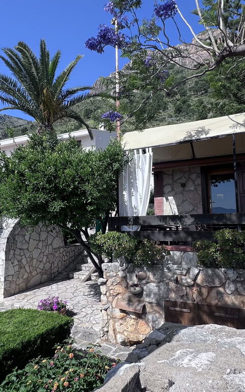 Castellammare: Außen, Garten, Schwimmbad