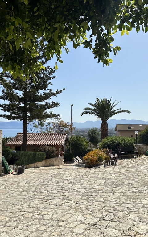 Castellammare: Außen, Haupteingang