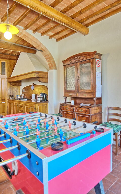 Casa Scopeti: Esszimmer, Küche, Wohnzimmer