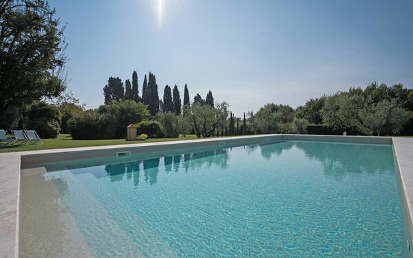 Villa Fontine: Schwimmbad