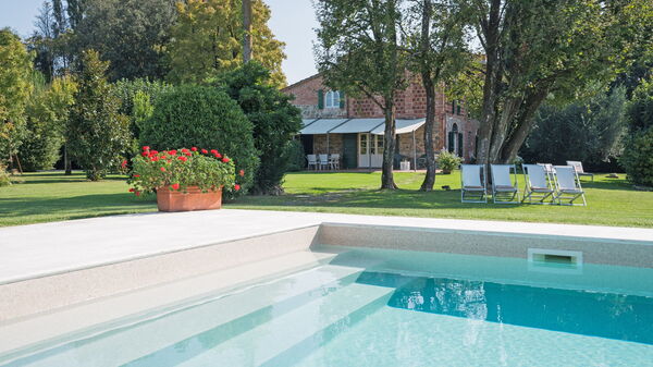 Villa Fontine: Draussen, Schwimmbad