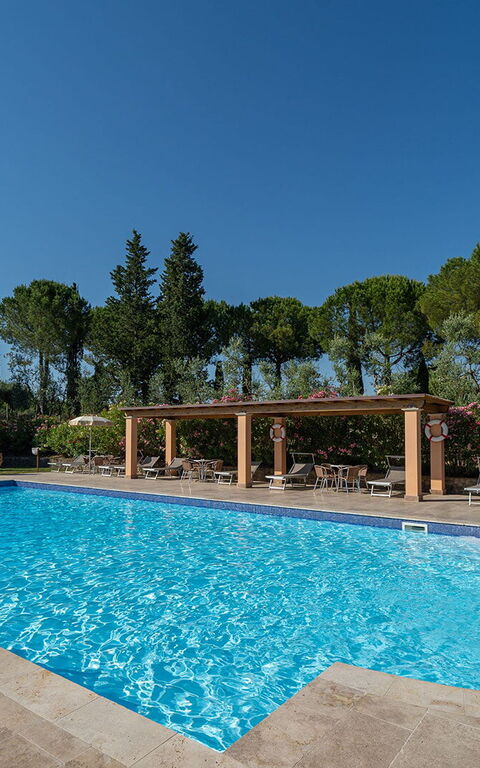 Montelopio: Außen, Draussen, Schwimmbad