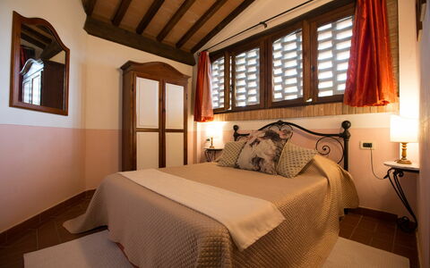 Unterkunft Montelopio 6: Schlafzimmer