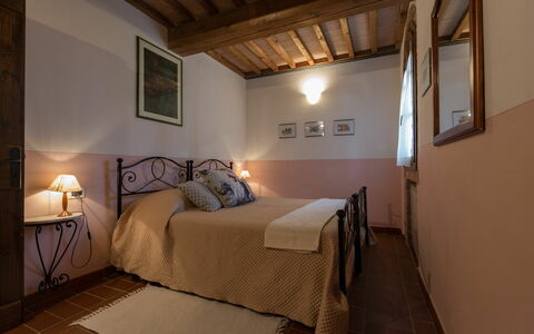 Unterkunft Montelopio 6: Schlafzimmer