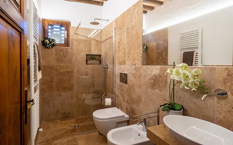 Unterkunft Montelopio 2: Bad