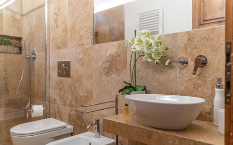 Unterkunft Montelopio 2: Bad