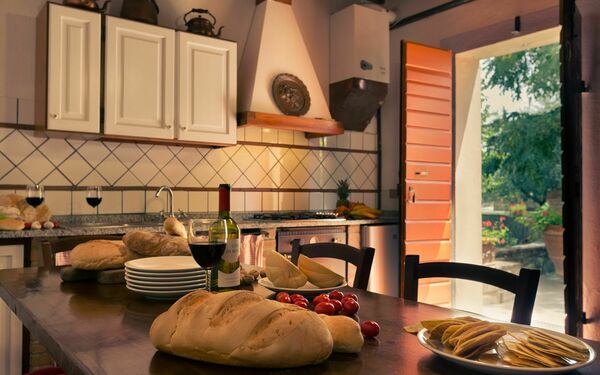 Unterkunft Montelopio 3: Essen, Esszimmer, Küche, Wohnzimmer