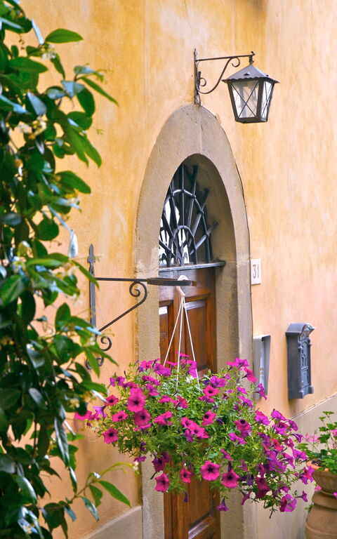 Santo Agostino: Außen, Draussen