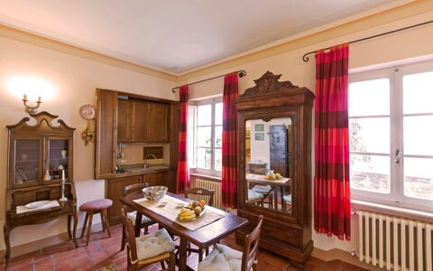 Unterkunft Santo Agostino Belvedere: Küche, Wohnzimmer