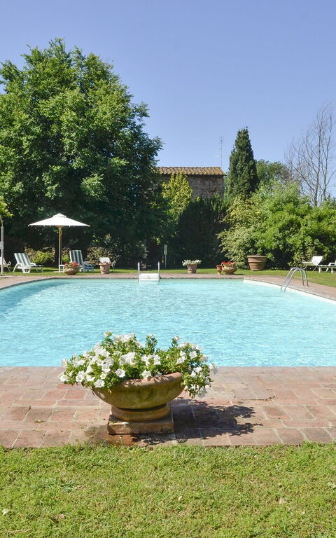 San Pietro: Garten, Schwimmbad