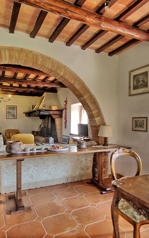 Casale Giulio: Esszimmer, Wohnzimmer